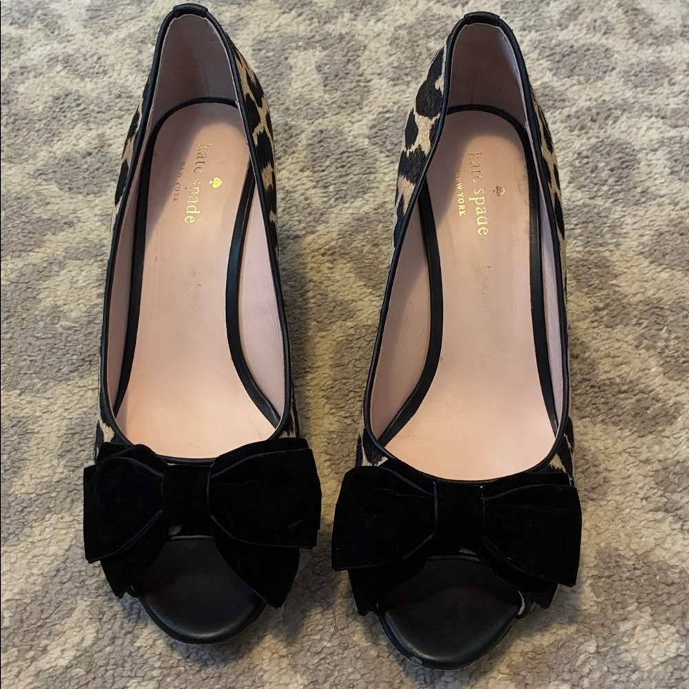 KATE SPADE Roberta Leopard Calf Hair Print Wedge - Picture 3 of 7